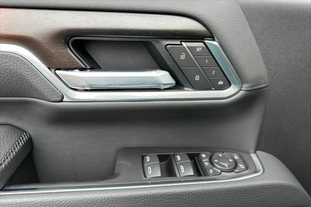 2026 GMC Sierra 2500HD Crew Cab, Standard Bed, Denali, 4WD