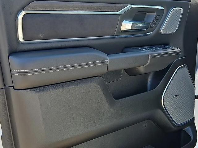 2026 Ram 1500 Laramie Crew Cab 4x4 5'7" Box