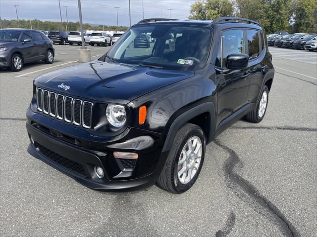 2020 Jeep Renegade Latitude 4X4 2020 Jeep Renegade Latitude 4X4