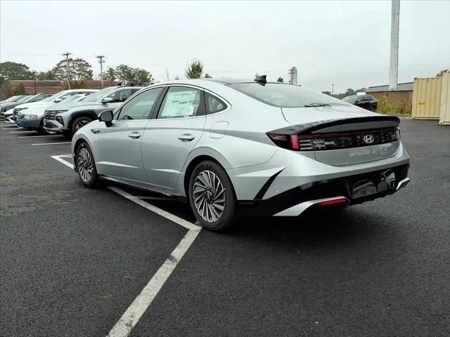 2025 Hyundai Sonata Hybrid Limited