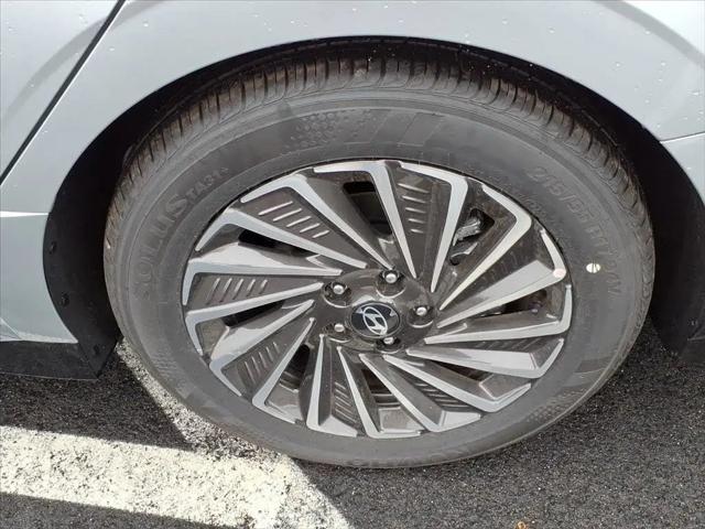 2025 Hyundai Sonata Hybrid Limited