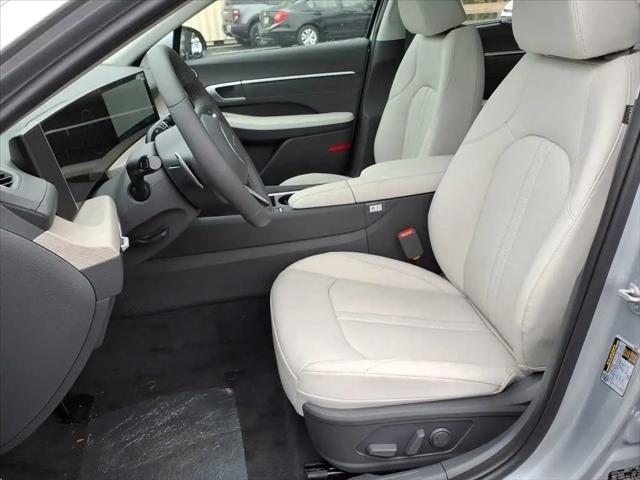 2025 Hyundai Sonata Hybrid Limited