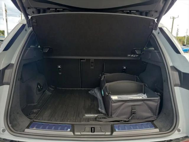 2026 Land Rover Range Rover Evoque Dynamic SE