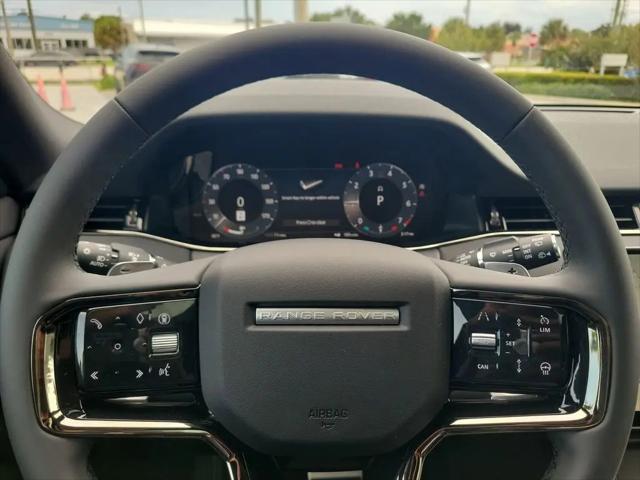 2026 Land Rover Range Rover Evoque Dynamic SE