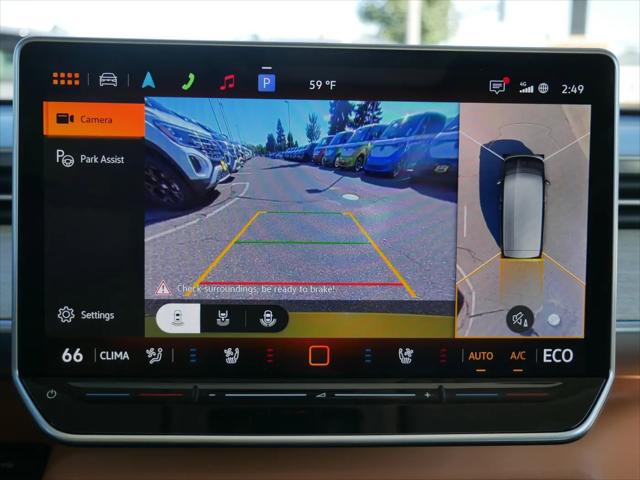 2025 Volkswagen ID. Buzz Pro S Plus with 4MOTION