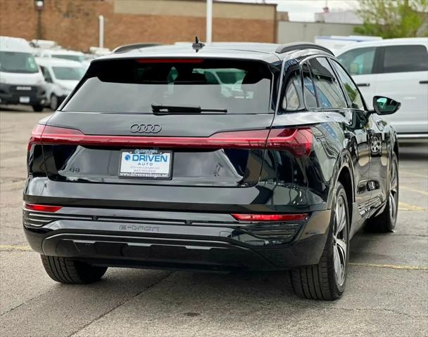 2024 Audi e-tron Premium quattro
