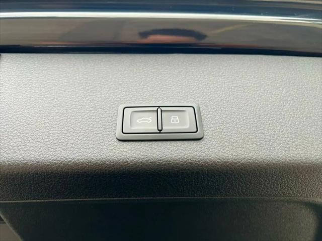 2024 Audi e-tron Premium quattro