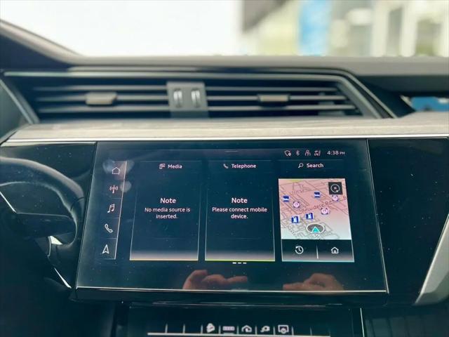 2024 Audi e-tron Premium quattro