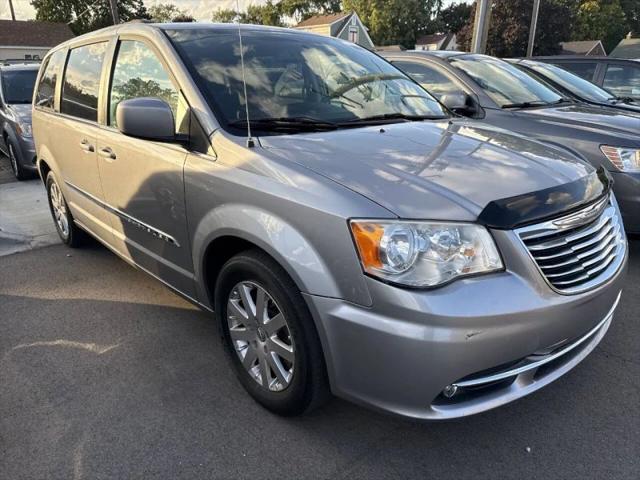 2013 Chrysler Town & Country Touring