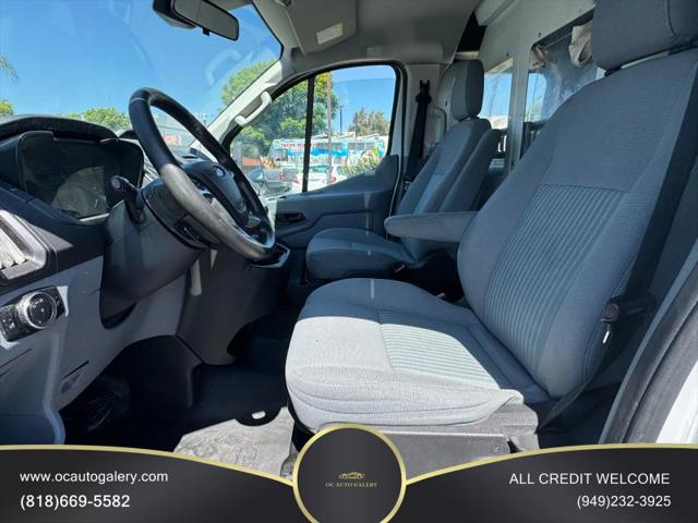 2016 Ford Transit w/60/40 Side Door w/RWB