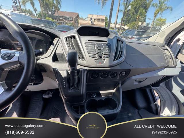 2016 Ford Transit w/60/40 Side Door w/RWB
