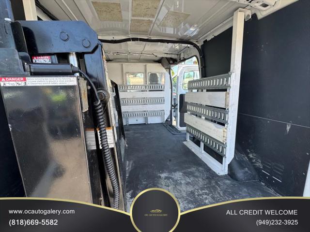 2016 Ford Transit w/60/40 Side Door w/RWB