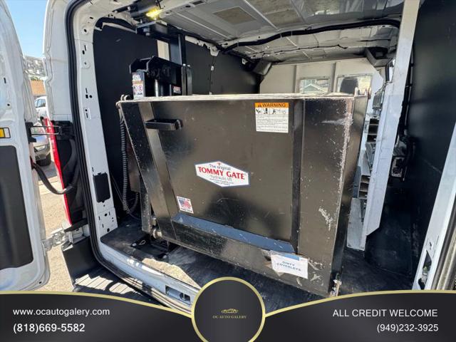 2016 Ford Transit w/60/40 Side Door w/RWB