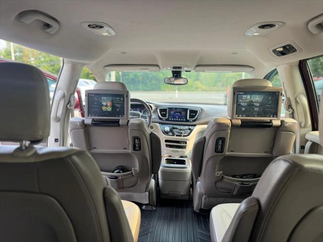 2017 Chrysler Pacifica Touring-L Plus
