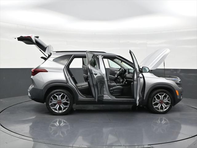 2023 Kia Seltos SX Turbo