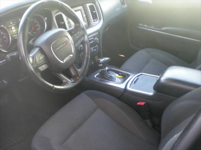 2016 Dodge Charger SE