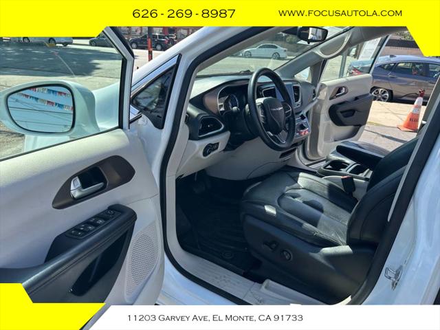 2018 Chrysler Pacifica Hybrid Touring L