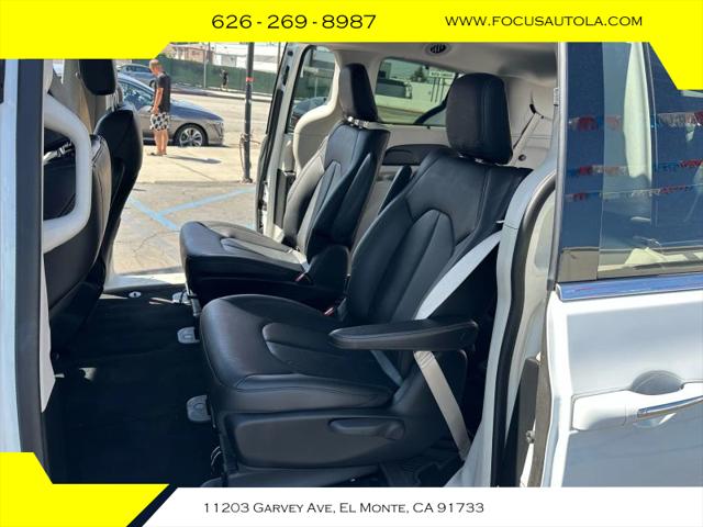 2018 Chrysler Pacifica Hybrid Touring L