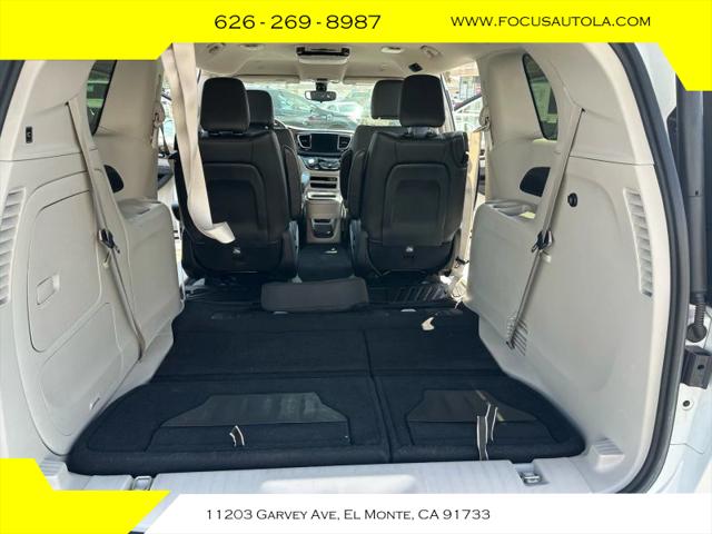 2018 Chrysler Pacifica Hybrid Touring L