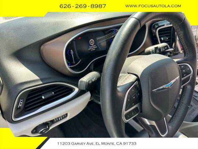2018 Chrysler Pacifica Hybrid Touring L
