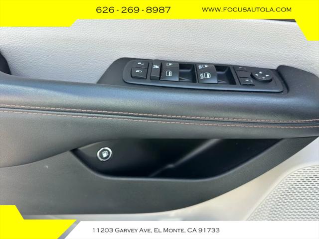 2018 Chrysler Pacifica Hybrid Touring L