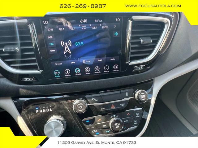 2018 Chrysler Pacifica Hybrid Touring L