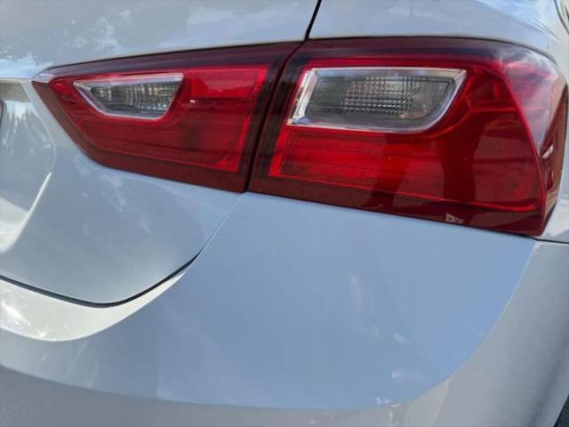 2023 Chevrolet Malibu FWD 1FL