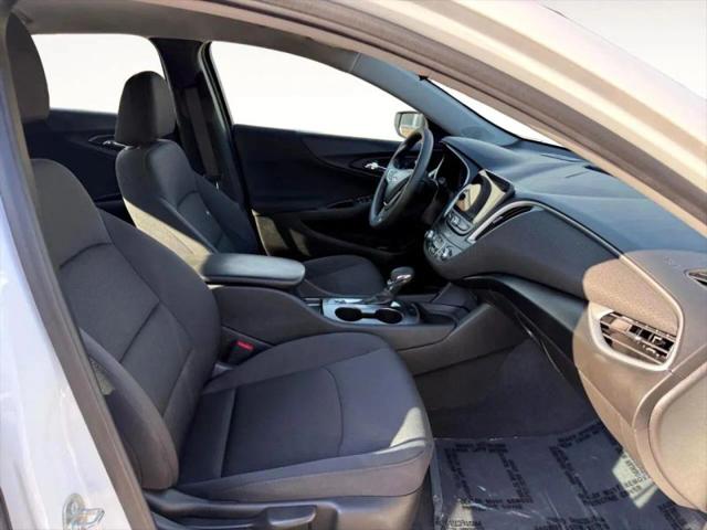 2023 Chevrolet Malibu FWD 1FL
