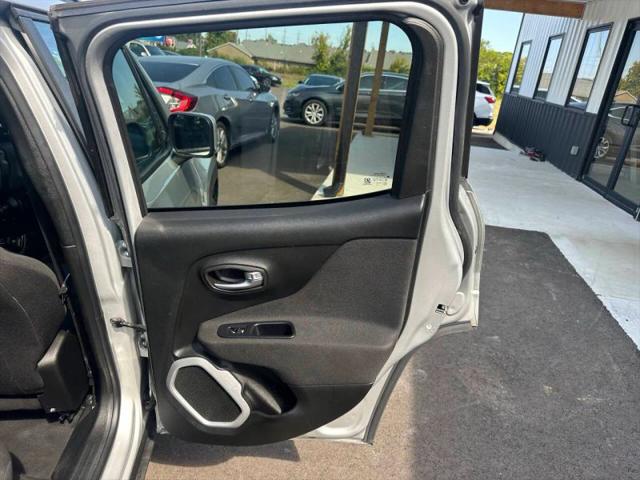 2018 Jeep Renegade Latitude FWD