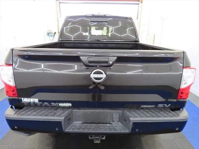 2023 Nissan Titan Crew Cab SV 4x2