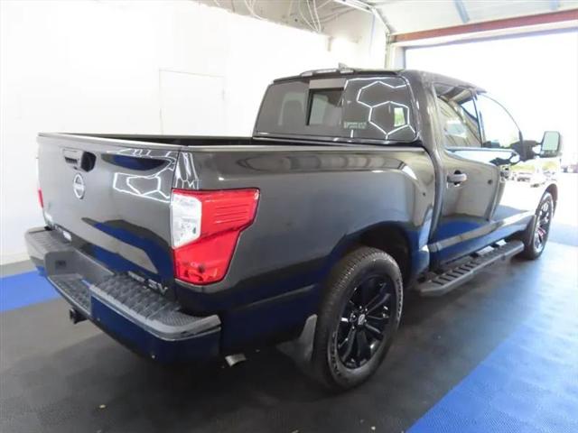 2023 Nissan Titan Crew Cab SV 4x2