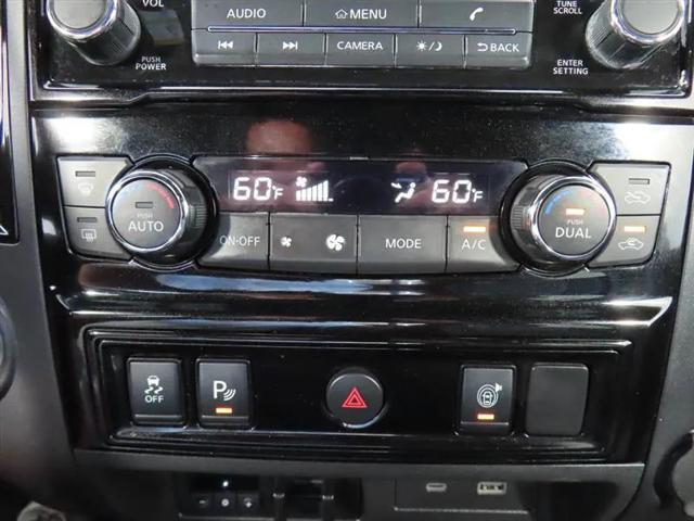 2023 Nissan Titan Crew Cab SV 4x2