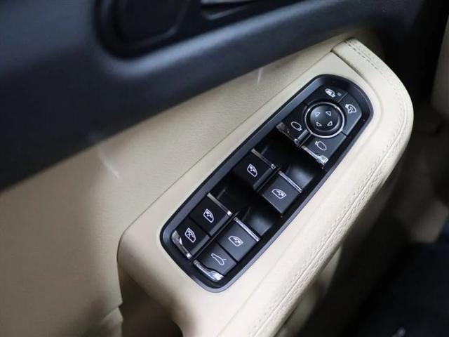 2020 Porsche Macan S