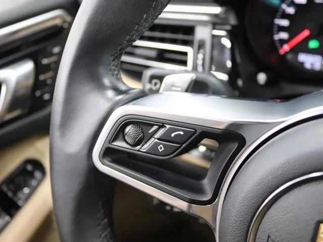 2020 Porsche Macan S