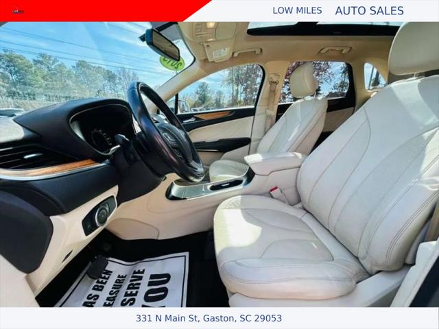 2015 Lincoln MKC Base