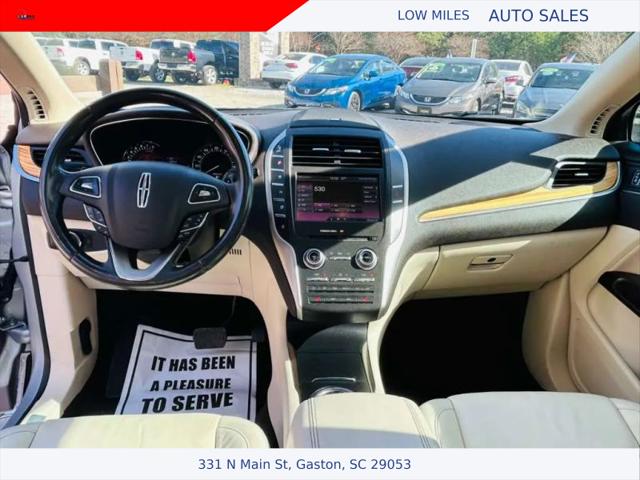 2015 Lincoln MKC Base