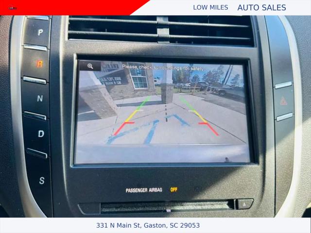 2015 Lincoln MKC Base