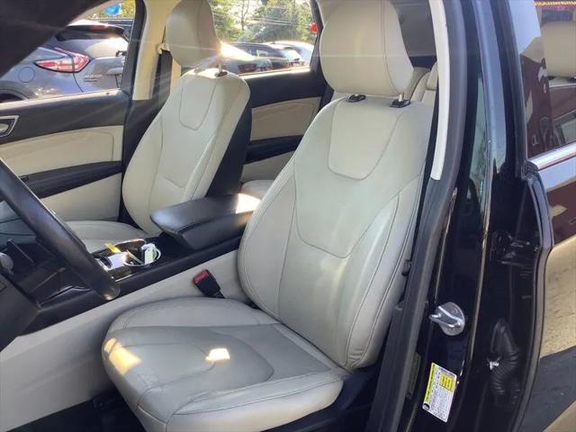 2017 Ford Edge Titanium
