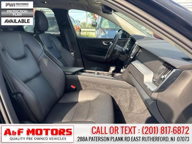 2019 Volvo XC60 T6 Momentum
