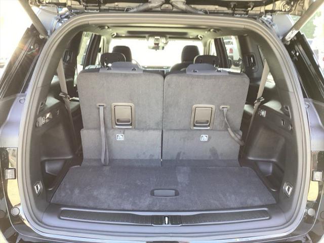 2025 Jeep Grand Cherokee L Laredo X 4x4