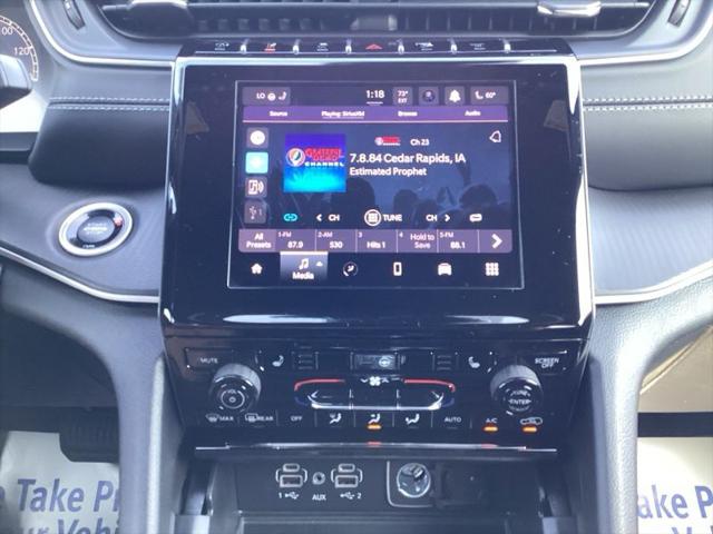 2025 Jeep Grand Cherokee L Laredo X 4x4