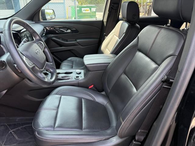 2022 Chevrolet Traverse FWD RS