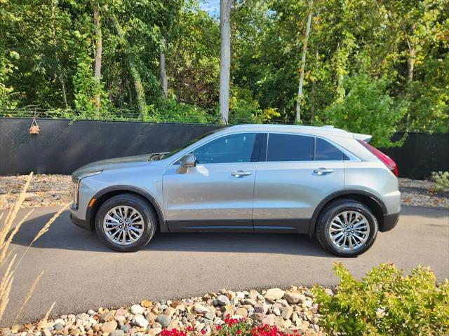2025 Cadillac XT4 AWD Premium Luxury