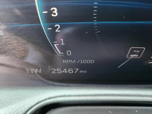 2025 Cadillac XT4 AWD Premium Luxury