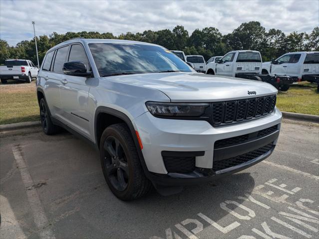 2023 Jeep Grand Cherokee L Altitude 4x4