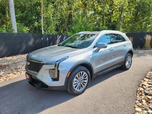 2025 Cadillac XT4 AWD Premium Luxury