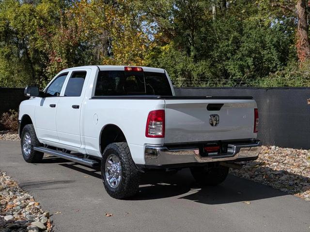2022 RAM 2500 Tradesman Crew Cab 4x4 64 Box 2022 RAM 2500 Tradesman Crew Cab 4x4 64 Box
