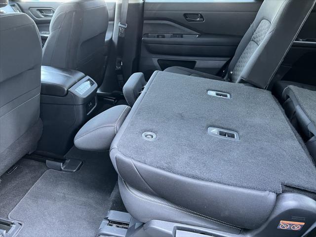 Used 2024 Nissan Pathfinder For Sale in Bellingham, WA