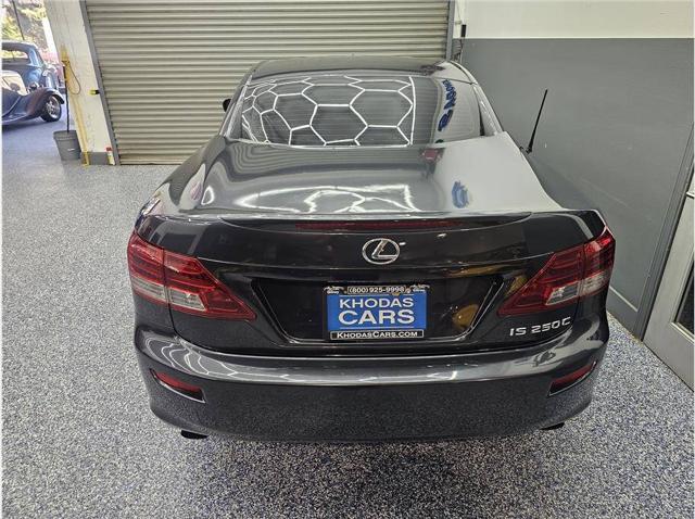 2011 Lexus IS 250C Base 2dr Convertible 6A