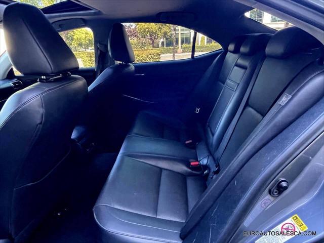 2015 Lexus IS 250 Crafted Line